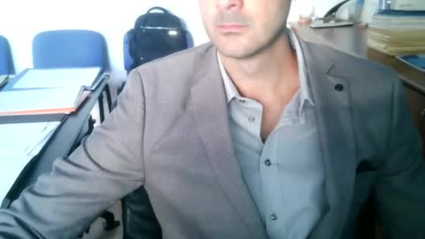 giuseppevai1 online show from September 30, 7:41 am