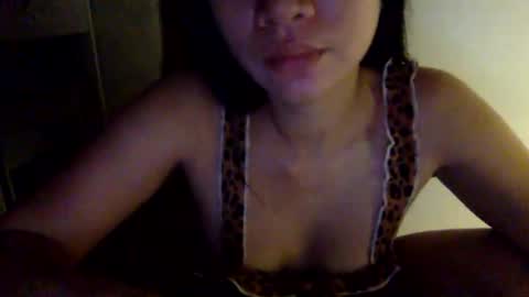 Snapshot of glamlgirl chatting on October 26, 12:50 pm glamlgirl online show from October 26, 12:50 pm