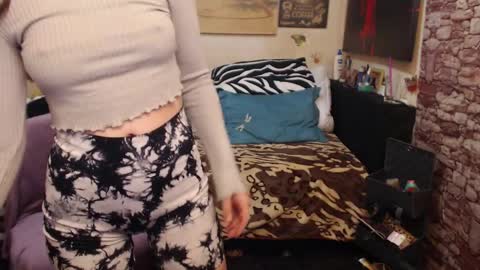 Glamourhottie online show from March 24, 9:37 am