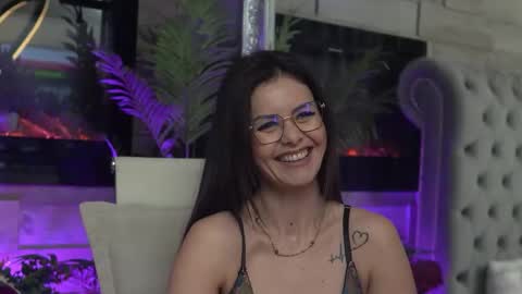 CharmingMom online show from January 16, 4:43 am