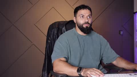 Matthew .. for short call me Matt online show from June 5, 8:36 pm