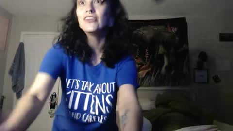 anna online show from April 4, 8:32 am