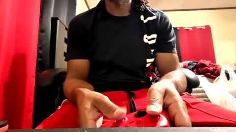 glomightyj online show from August 8, 7:29 am