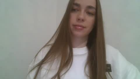 gloria954807 online show from March 19, 5:29 pm