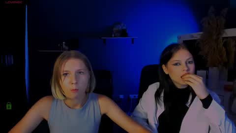Snapshot of gloria_bubble chatting on September 14, 8:27 am your dream online show from September 14, 8:27 am
