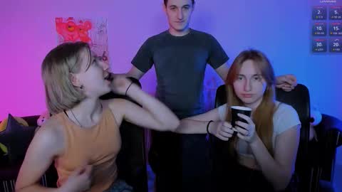 your dream  online show from January 15, 9:01 pm