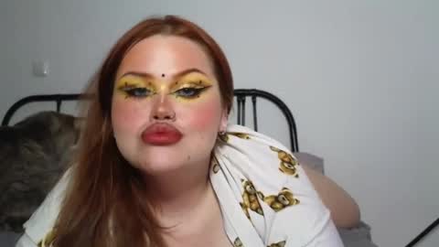 gloria_thomas online show from April 2, 2:08 am