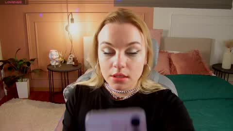 Margo online show from April 6, 12:52 am