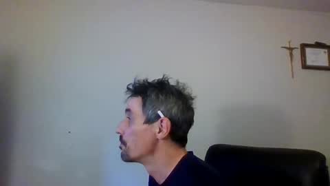 gmang4242 online show from May 9, 4:24 pm