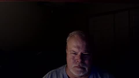 gmctruckguy online show from December 19, 1:01 am