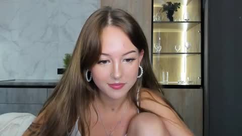 Lina online show from September 25, 9:16 am