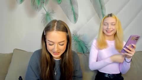 Lina online show from December 18, 8:53 am