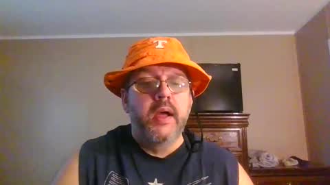 IDKIDCIDGAF online show from March 29, 12:40 pm