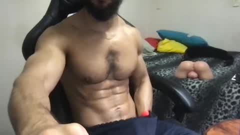 god hunkules online show from February 25, 4:25 pm