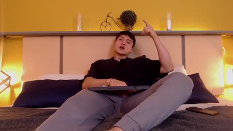 steven online show from January 21, 3:43 pm