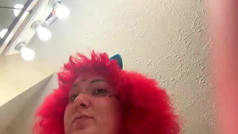 goddess182002 online show from November 1, 12:55 am