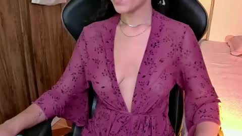 Snapshot of goddess_artemis_ chatting on February 1, 7:23 pm Fauna online show from February 1, 7:23 pm