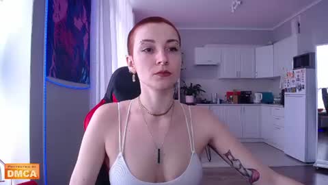 Elpis Foxter online show from June 9, 9:53 am