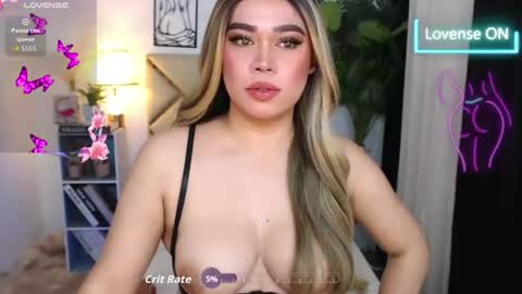Lyka Fox online show from August 2, 2:24 am