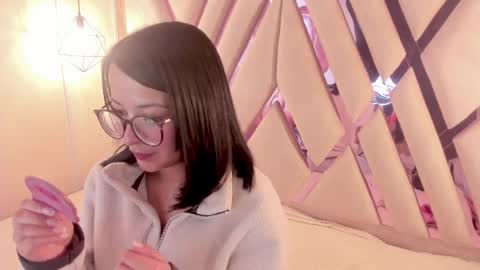 M A R T I N A  online show from April 7, 12:51 pm