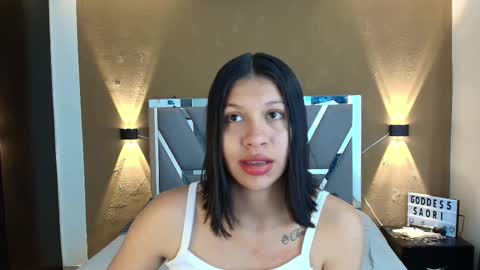 Saori online show from February 4, 7:51 pm