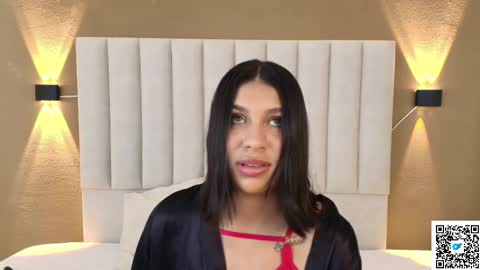 Snapshot of goddess_saori chatting on October 8, 9:43 pm Saori online show from October 8, 9:43 pm