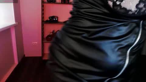 Goddess Sophie99 online show from March 3, 7:37 am