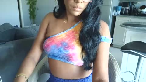 Xandra The Goddess online show from September 15, 1:45 pm