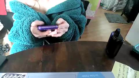 goddessdeezy online show from December 4, 7:13 pm