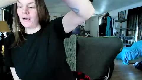 Snapshot of goddessdeezy chatting on October 23, 5:25 pm goddessdeezy online show from October 23, 5:25 pm
