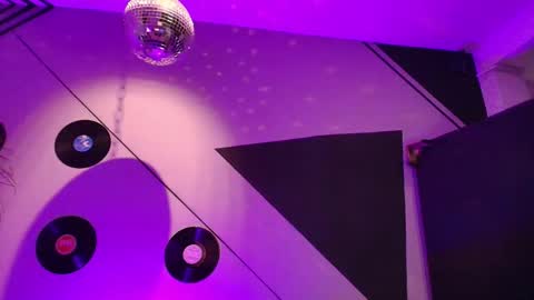 Julieta online show from January 6, 6:45 pm