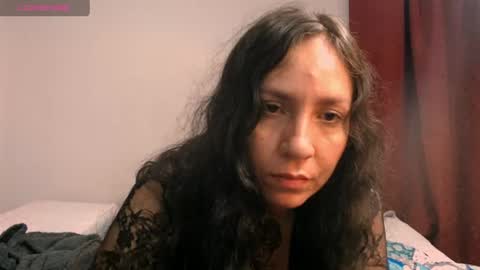  Naih Reyes online show from July 15, 4:51 am