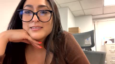 GoddessxxRosexx online show from February 4, 12:29 am