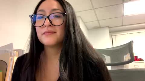 GoddessxxRosexx online show from December 27, 8:28 pm