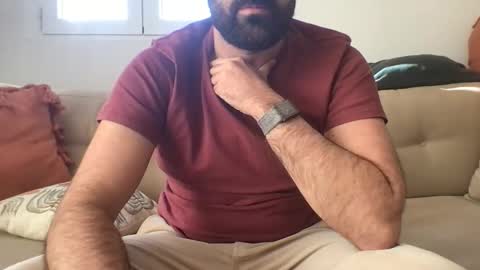 J online show from November 21, 11:30 am