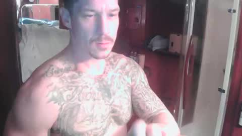 goinwild8900 online show from February 19, 12:03 am