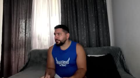 gold_alpha_boy online show from October 11, 11:04 am