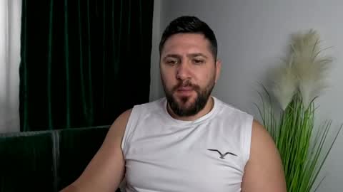 gold_alpha_boy online show from April 9, 11:16 am