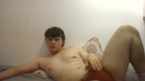 goldenboy207 online show from April 20, 10:35 pm