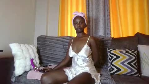 goldiecandy online show from February 14, 11:24 am