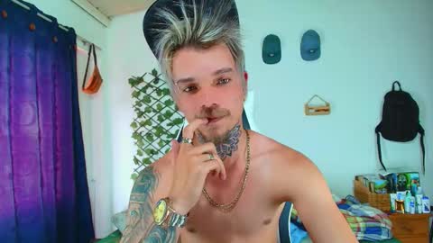 Goldy Loyal93 online show from March 5, 5:00 pm