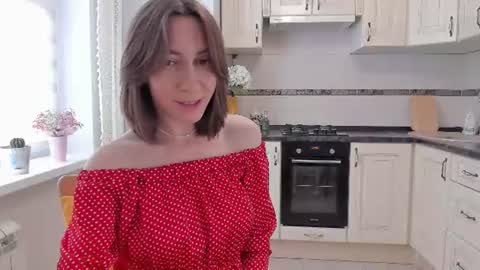 Good GlamorGirl online show from June 12, 4:11 am
