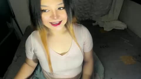 Amanda rose online show from March 29, 2:19 pm