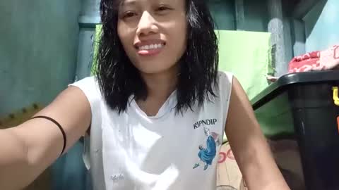 GorgeousPinay babe online show from October 27, 6:13 am