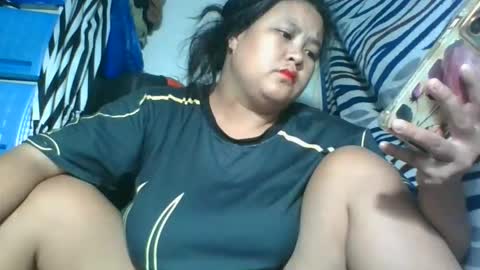 gorgeousselenaxx online show from May 19, 12:17 am