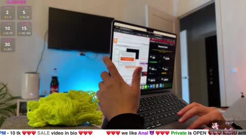 Snapshot of gotamcouple chatting on January 31, 8:22 am Baby online show from January 31, 8:22 am