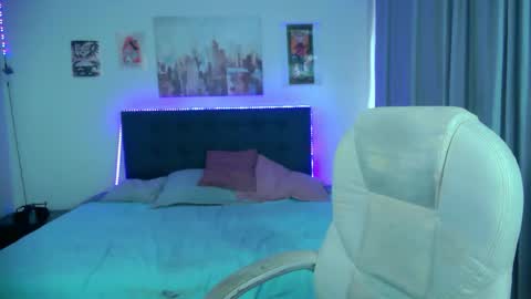 goth_minerva online show from March 23, 1:27 pm