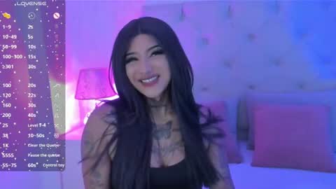 goth_tasha online show from June 12, 12:59 pm