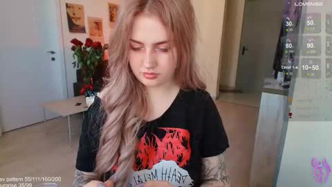 traumfrau Kira angel face devil eyes I SELL A LOT VIDEO IN GALLERY online show from February 21, 11:24 am