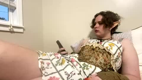 Doll online show from July 15, 12:16 am